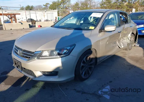 2015 Honda Accord Sport from USA, damaged, VIN 1HGCR2F55FA086301